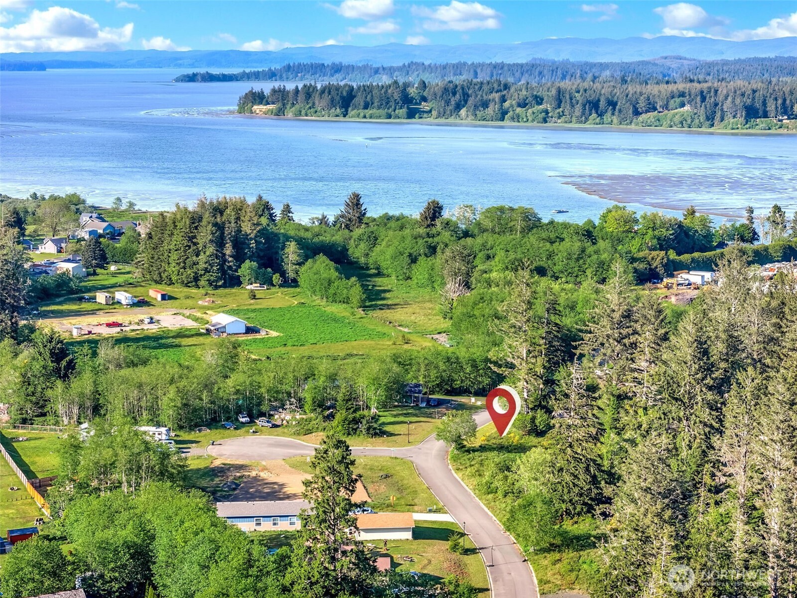 10 Sunrise Lane , South Bend, WA 98586