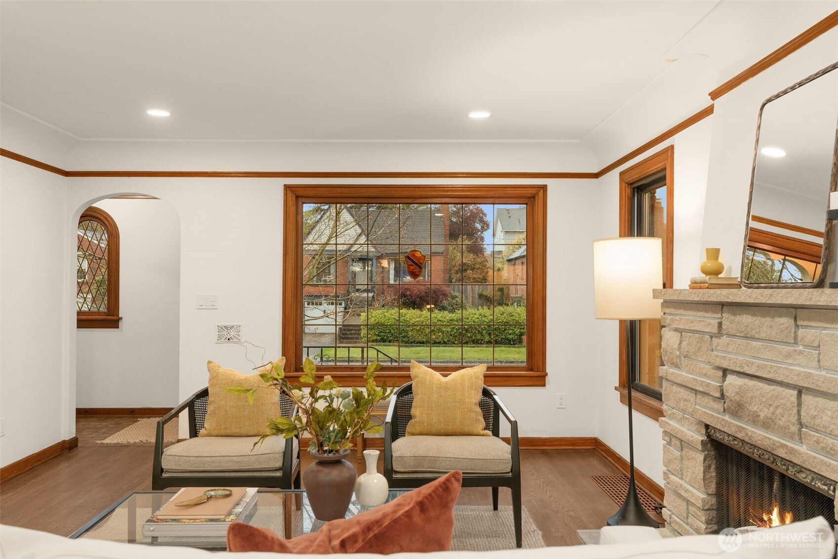 821 NW 57TH Street , Seattle, WA 98107-2831