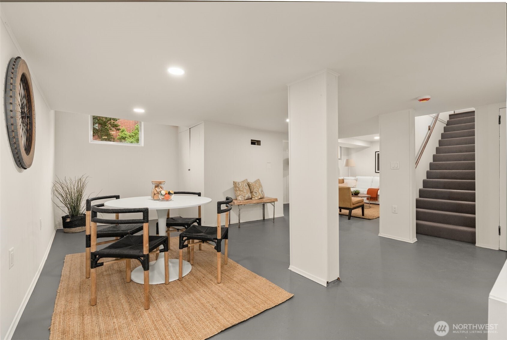 821 NW 57TH Street , Seattle, WA 98107-2831