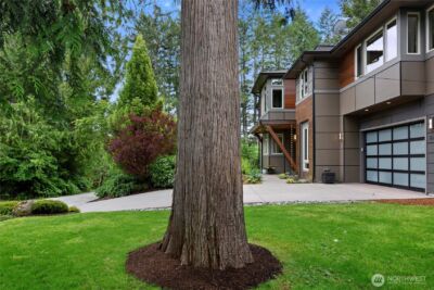 8587 Springridge Road NE, Bainbridge Island, WA 98110 - Photo 2