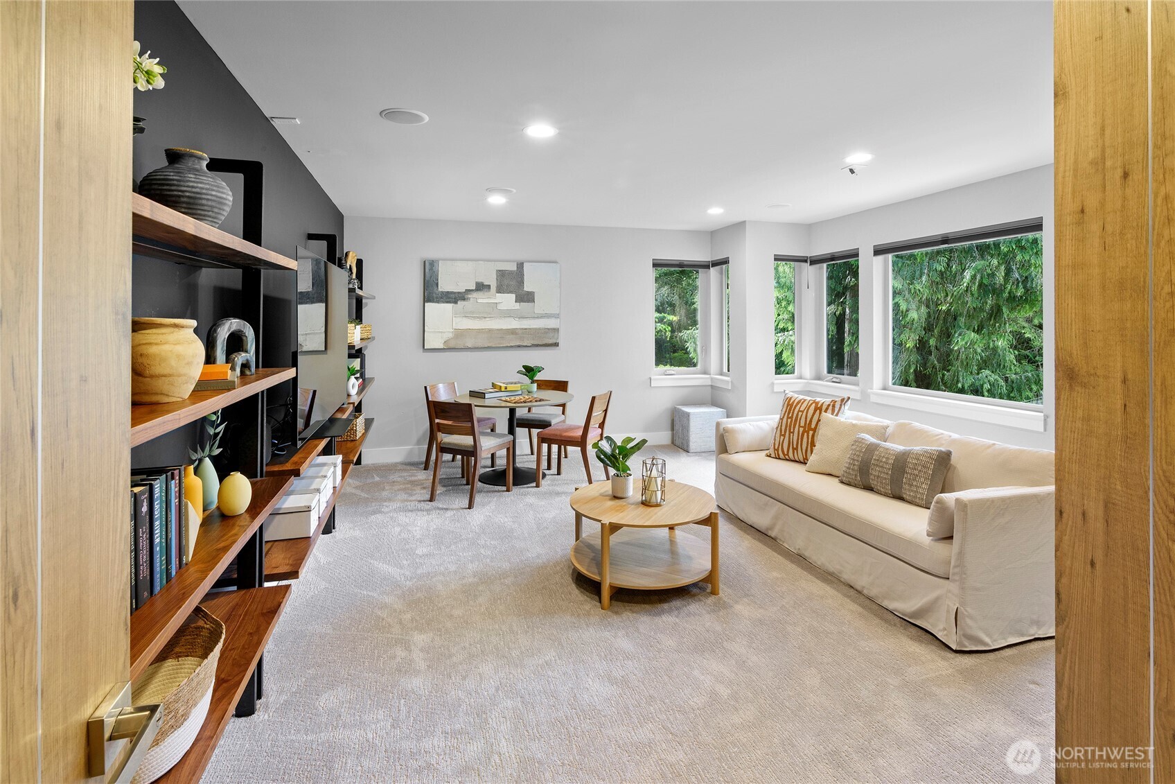 8587 Springridge Road NE, Bainbridge Island, WA 98110