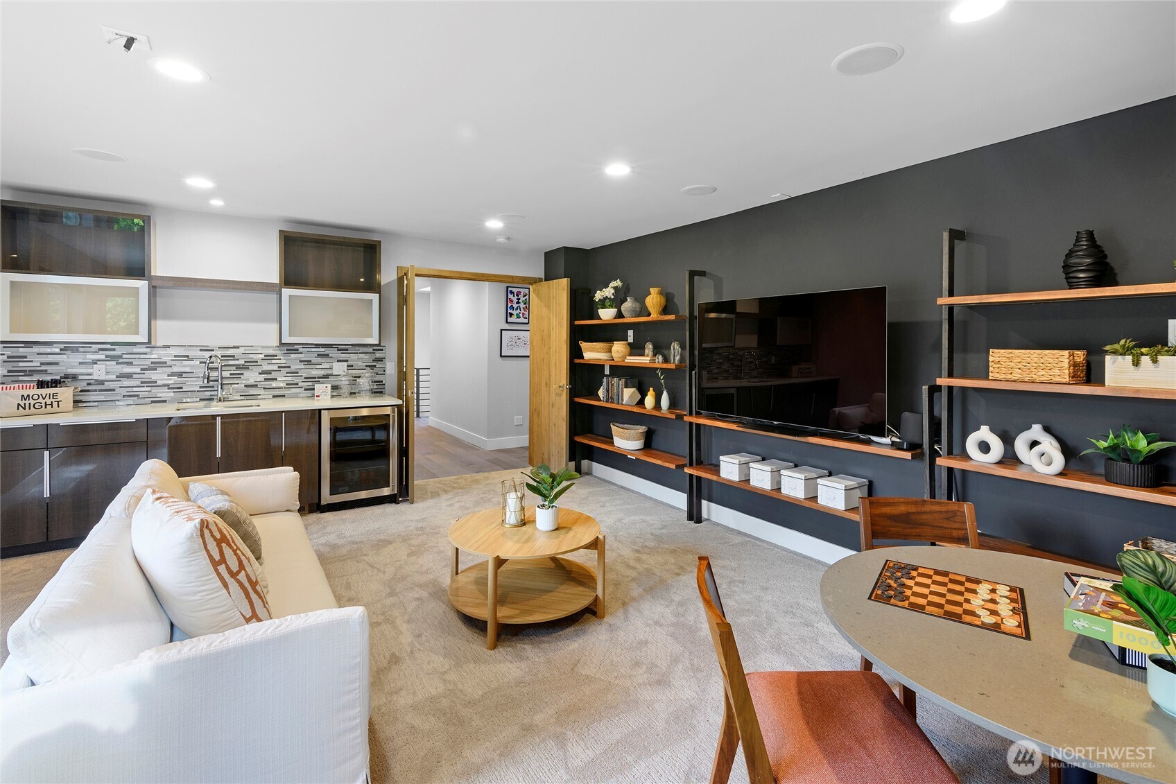 8587 Springridge Road NE, Bainbridge Island, WA 98110