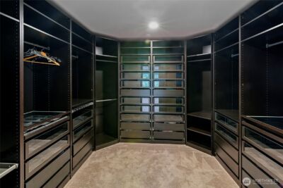 8587 Springridge Road NE, Bainbridge Island, WA 98110 - Photo 34