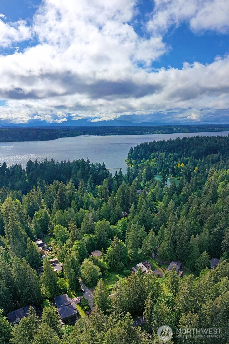 8587 Springridge Road NE, Bainbridge Island, WA 98110