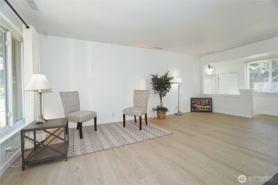 10746 63rd Avenue S, Seattle, WA 98178 - Photo 16