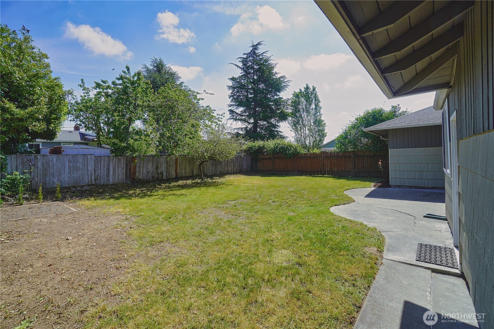 10746 63rd Avenue S, Seattle, WA 98178
