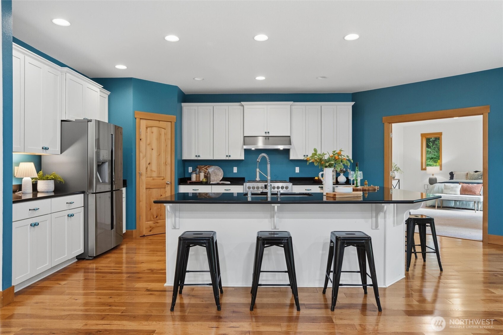 8283 NE 360th Street , Kingston, WA 98346
