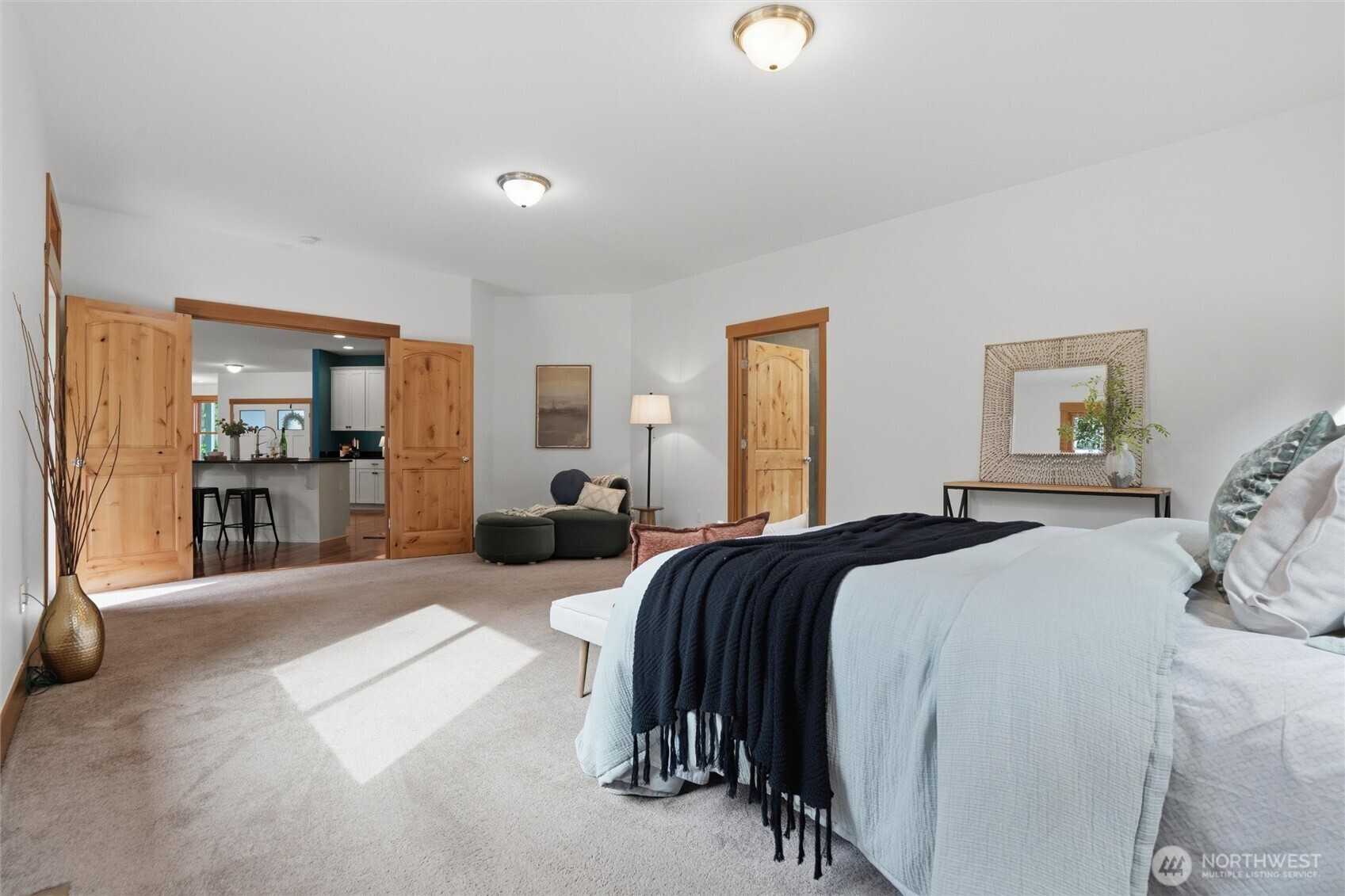 8283 NE 360th Street , Kingston, WA 98346