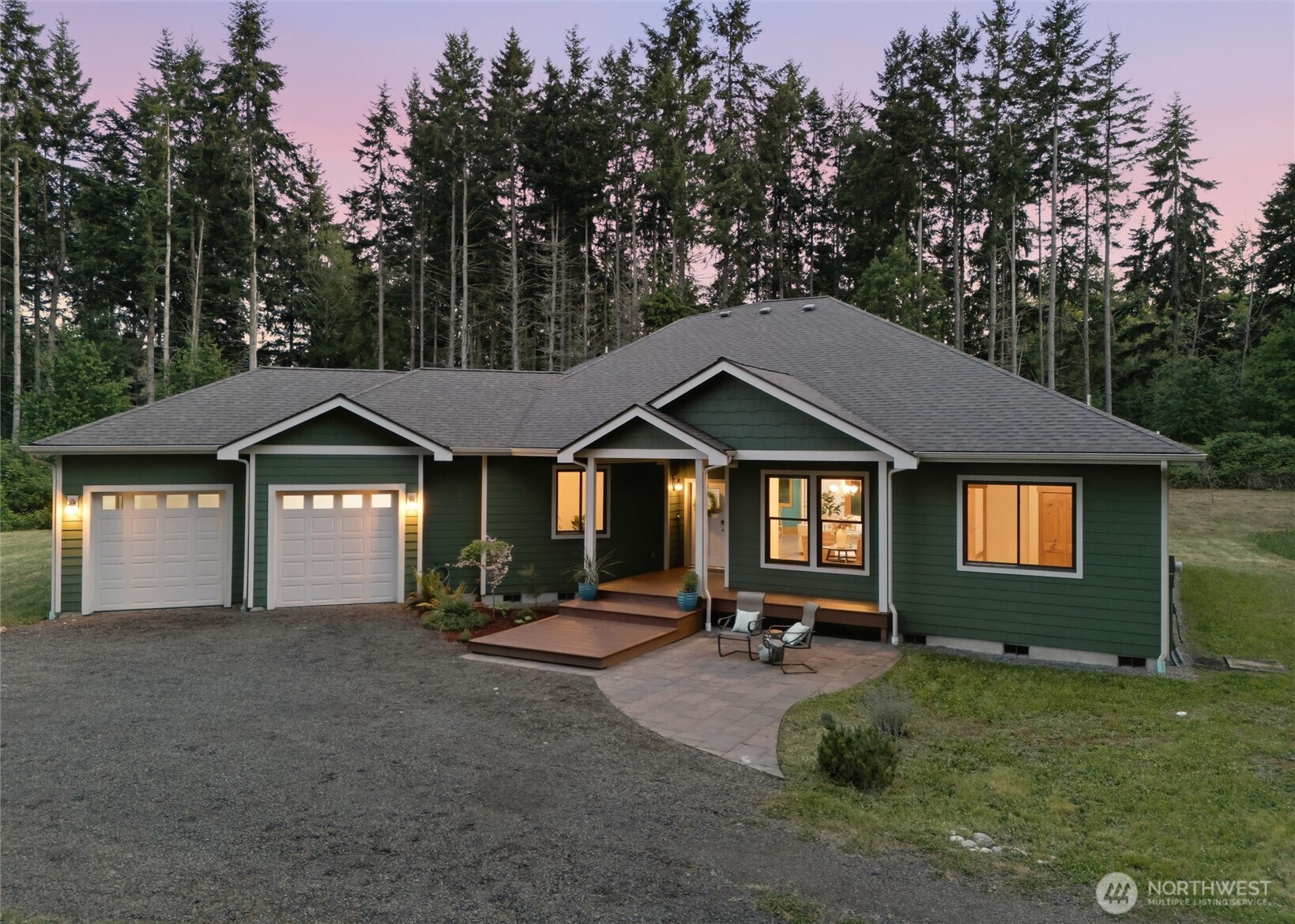 8283 NE 360th Street , Kingston, WA 98346