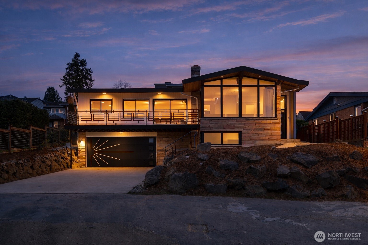 2425 NW Blue Ridge Drive , Seattle, WA 98177