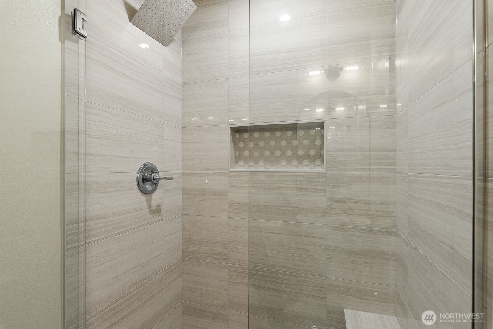 2425 NW Blue Ridge Drive , Seattle, WA 98177