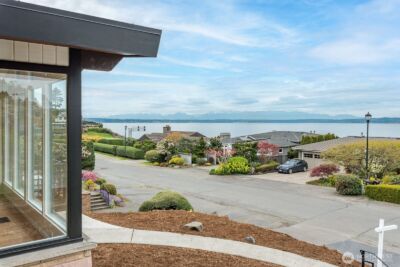 2425 NW Blue Ridge Drive , Seattle, WA 98177 - Photo 2