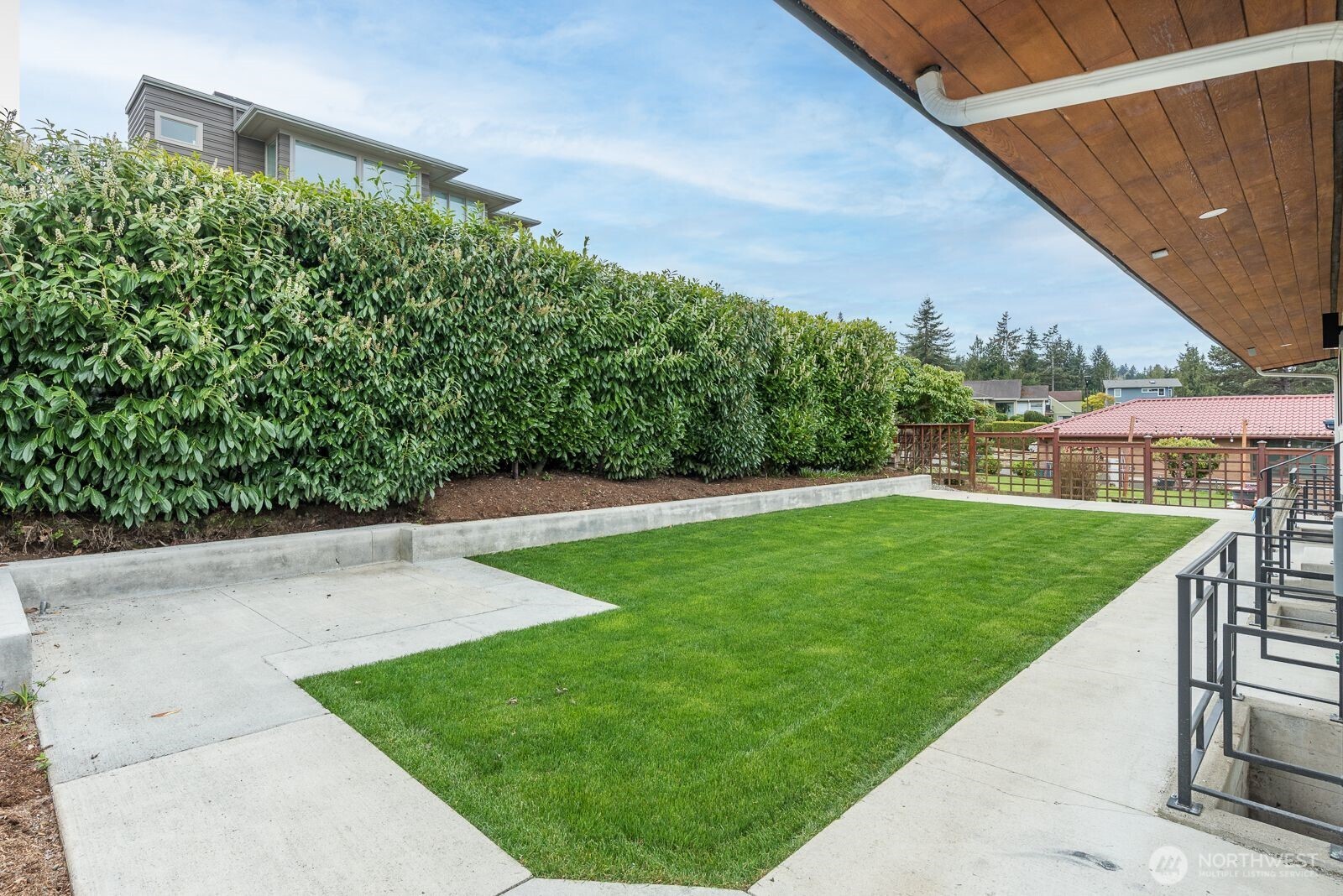 2425 NW Blue Ridge Drive , Seattle, WA 98177