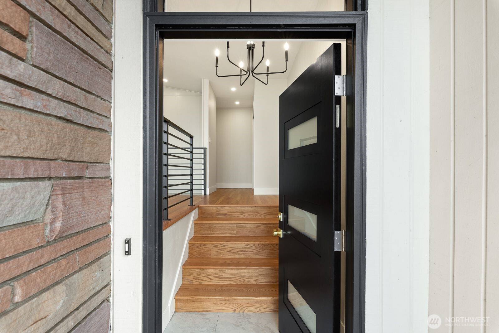 2425 NW Blue Ridge Drive , Seattle, WA 98177
