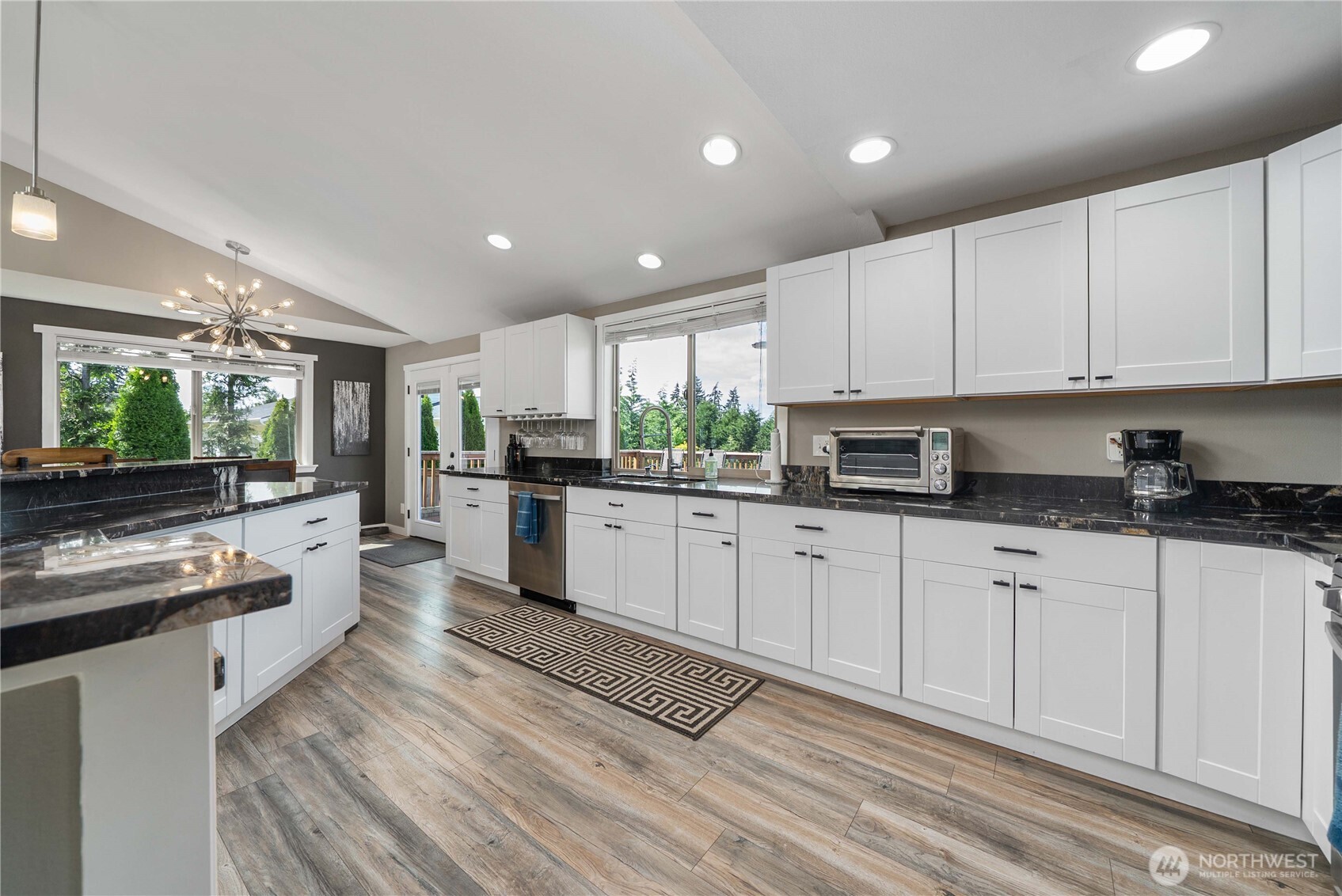 11719 8th Street E , Edgewood, WA 98372