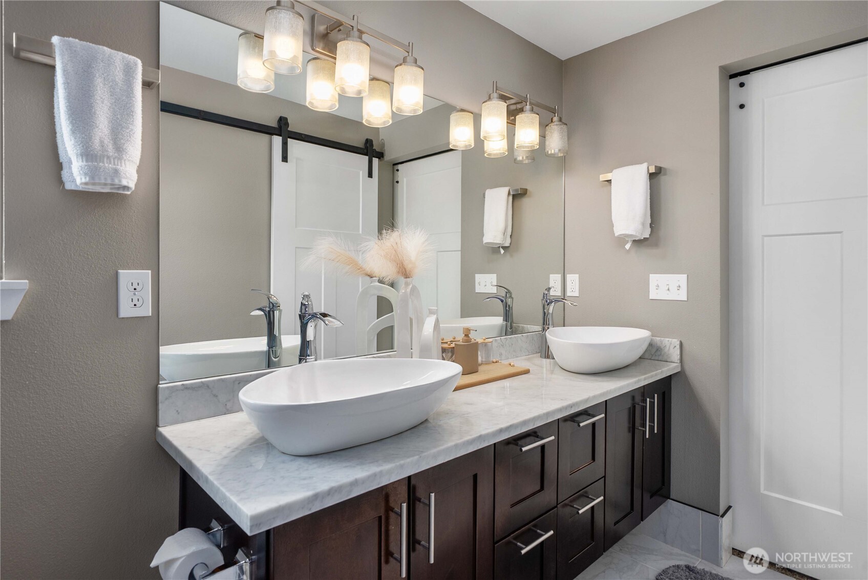 11719 8th Street E , Edgewood, WA 98372