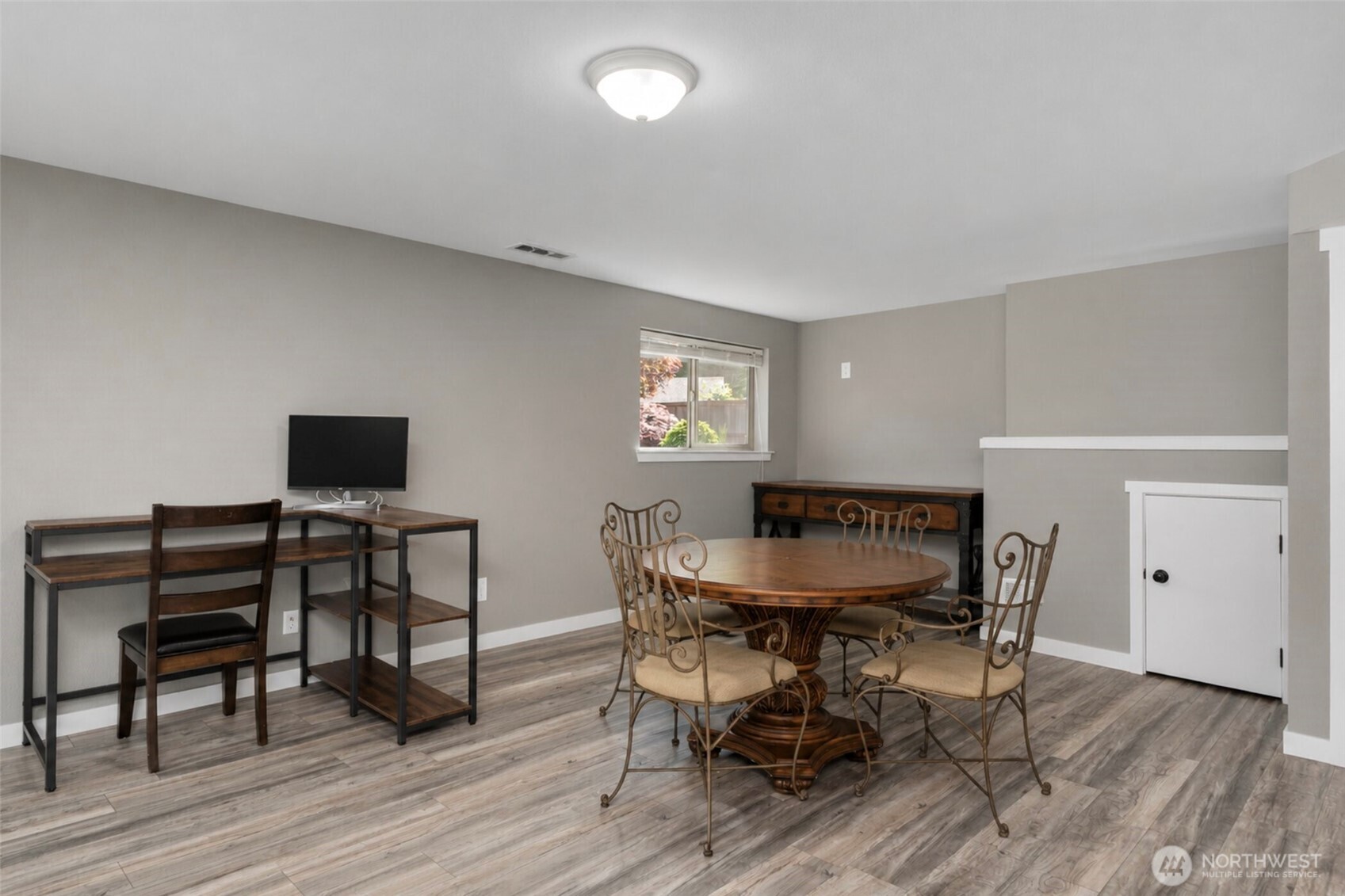 11719 8th Street E , Edgewood, WA 98372