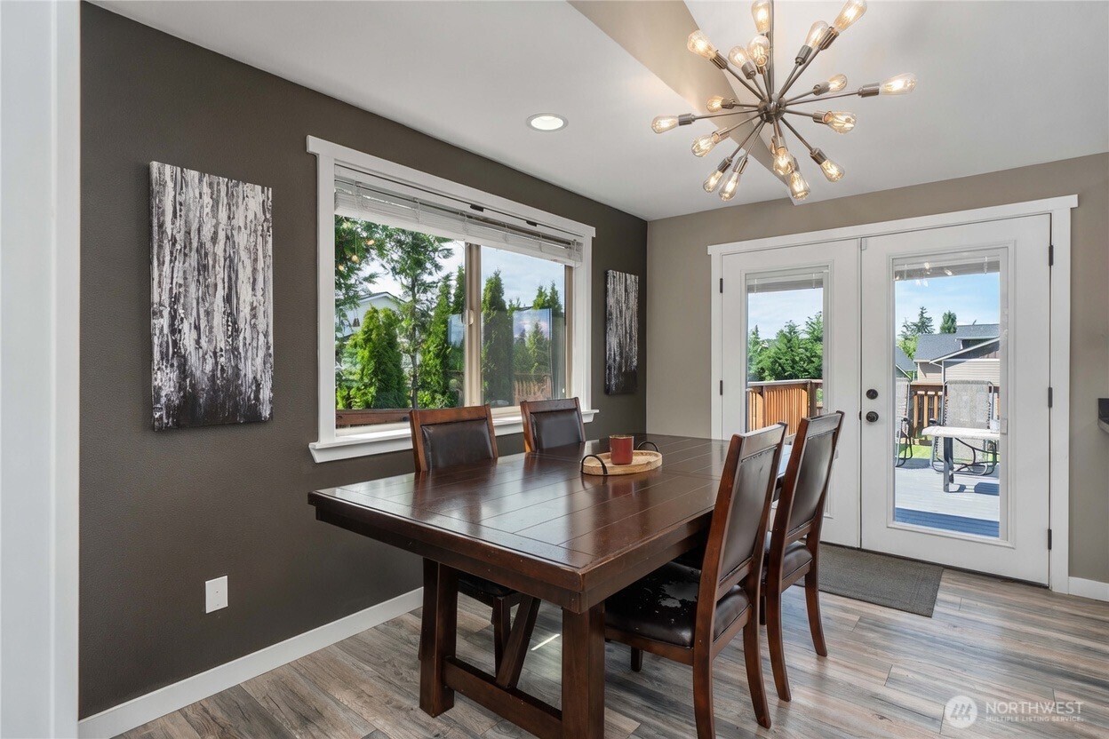 11719 8th Street E , Edgewood, WA 98372