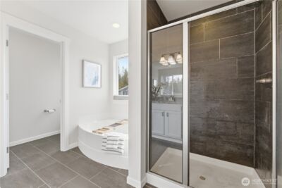 8218 NE 196 Street , Kenmore, WA 98028 - Photo 20