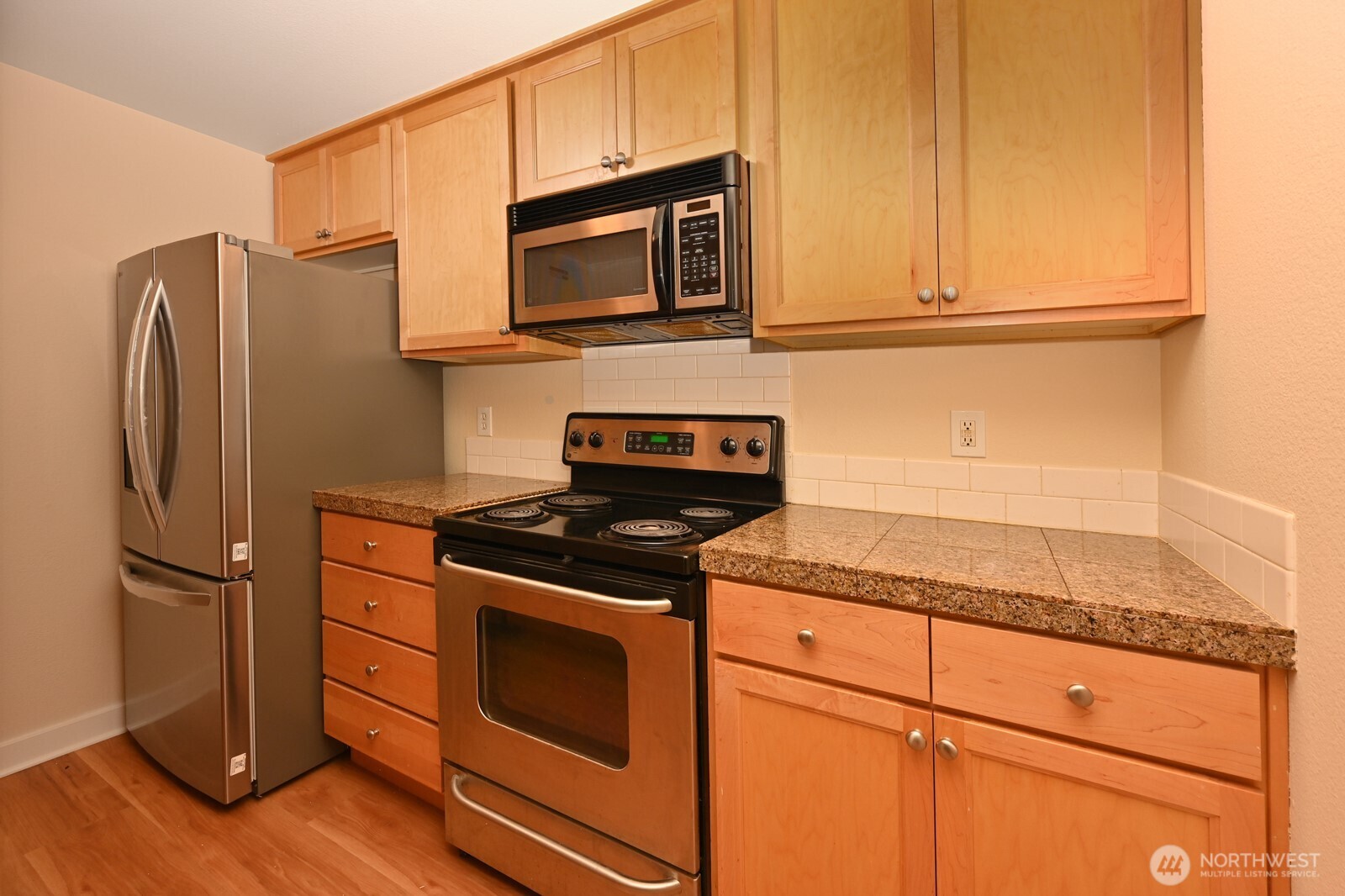 301 W Raye Street #106, Seattle, WA 98119