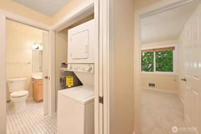 301 W Raye Street #106, Seattle, WA 98119 - Photo 24