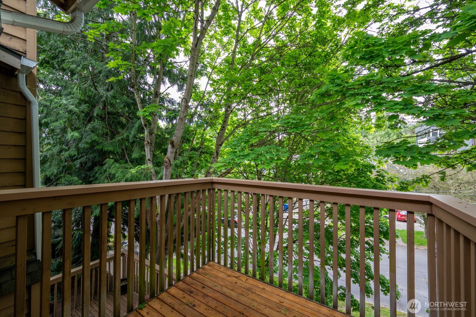 301 W Raye Street #106, Seattle, WA 98119