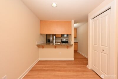 301 W Raye Street #106, Seattle, WA 98119 - Photo 10