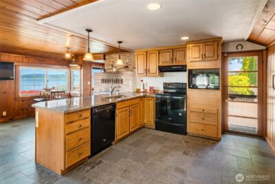 29631 Beach Drive NE, Poulsbo, WA 98370 - Photo 14