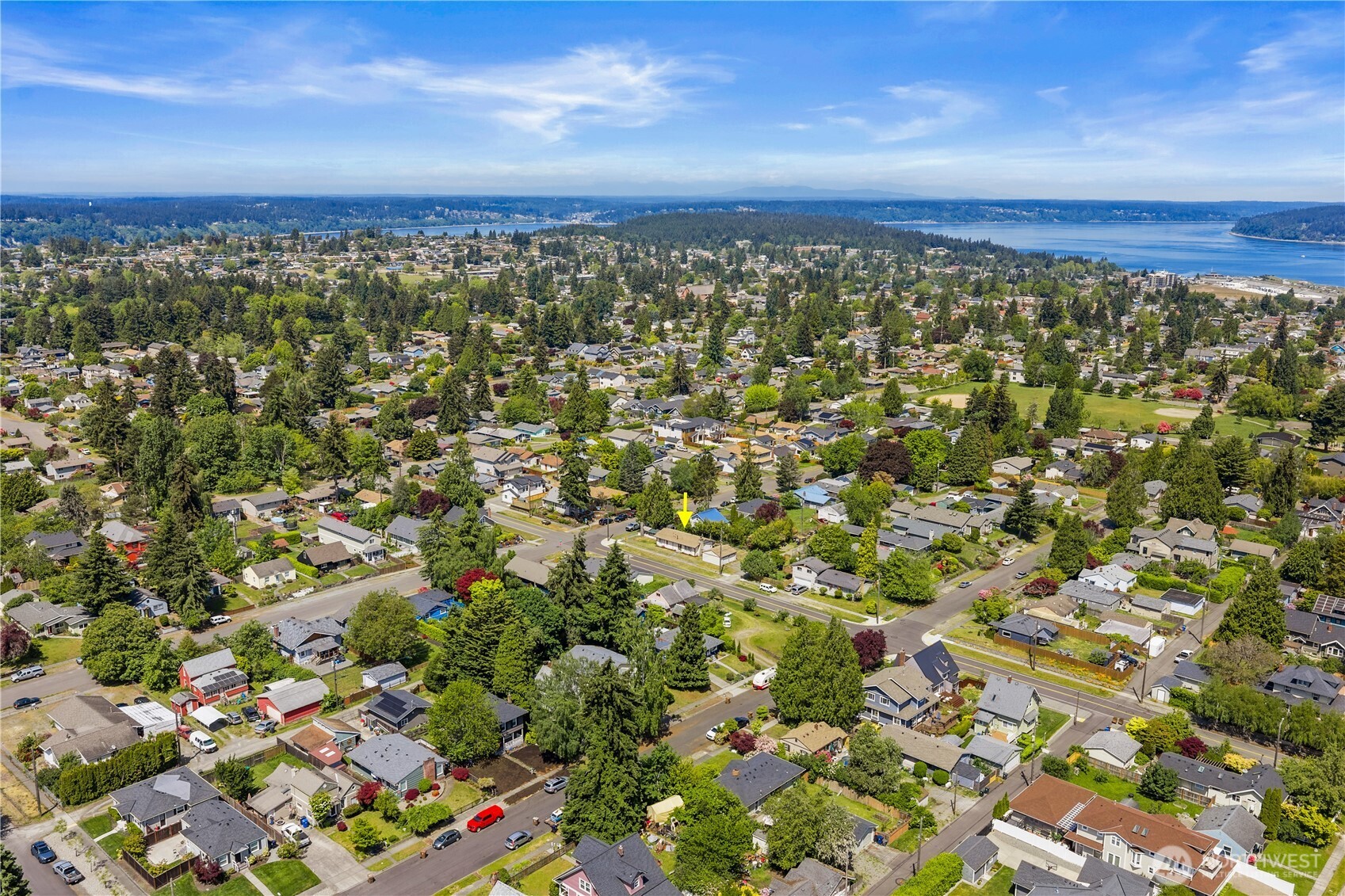 4915 N 37th Street , Tacoma, WA 98407