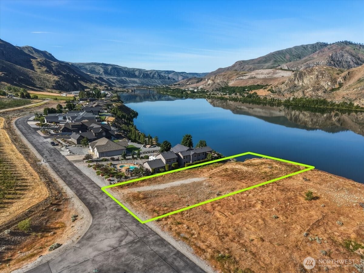 33 S Shore Drive , Orondo, WA 98843