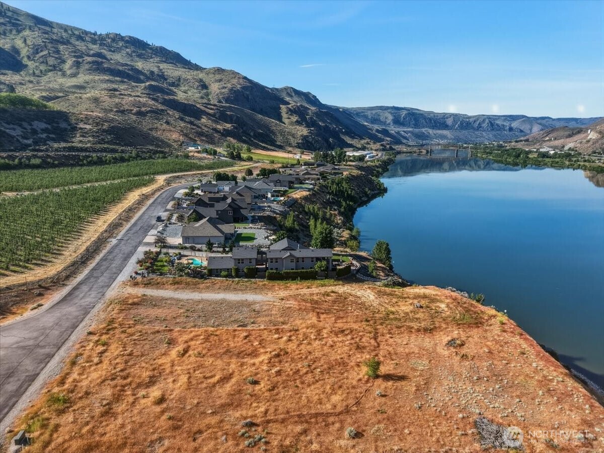 33 S Shore Drive , Orondo, WA 98843