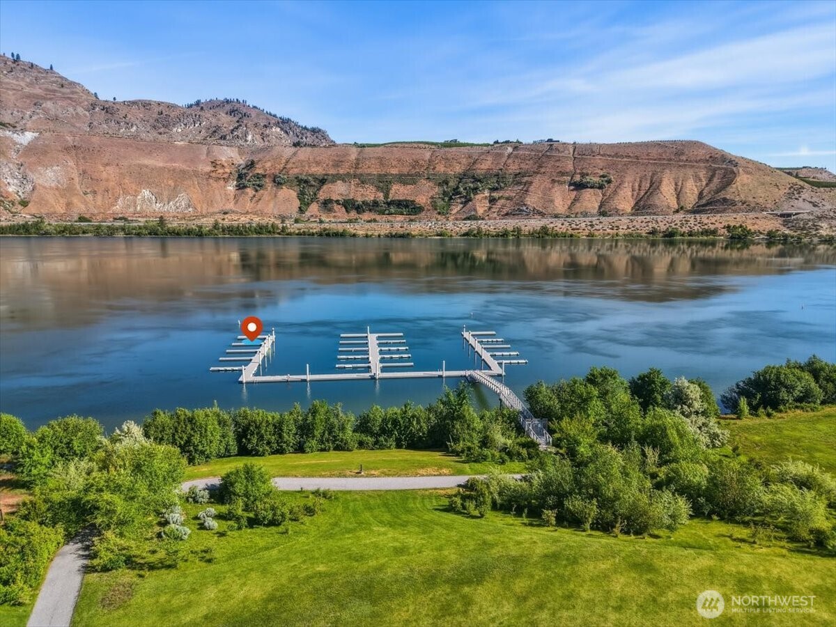 33 S Shore Drive , Orondo, WA 98843