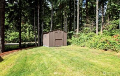 22143 SE Bluewater Drive SE, Yelm, WA 98597 - Photo 4