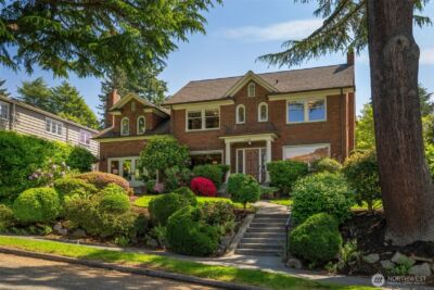 3608 43rd Avenue NE, Seattle, WA 98105 - Photo 1