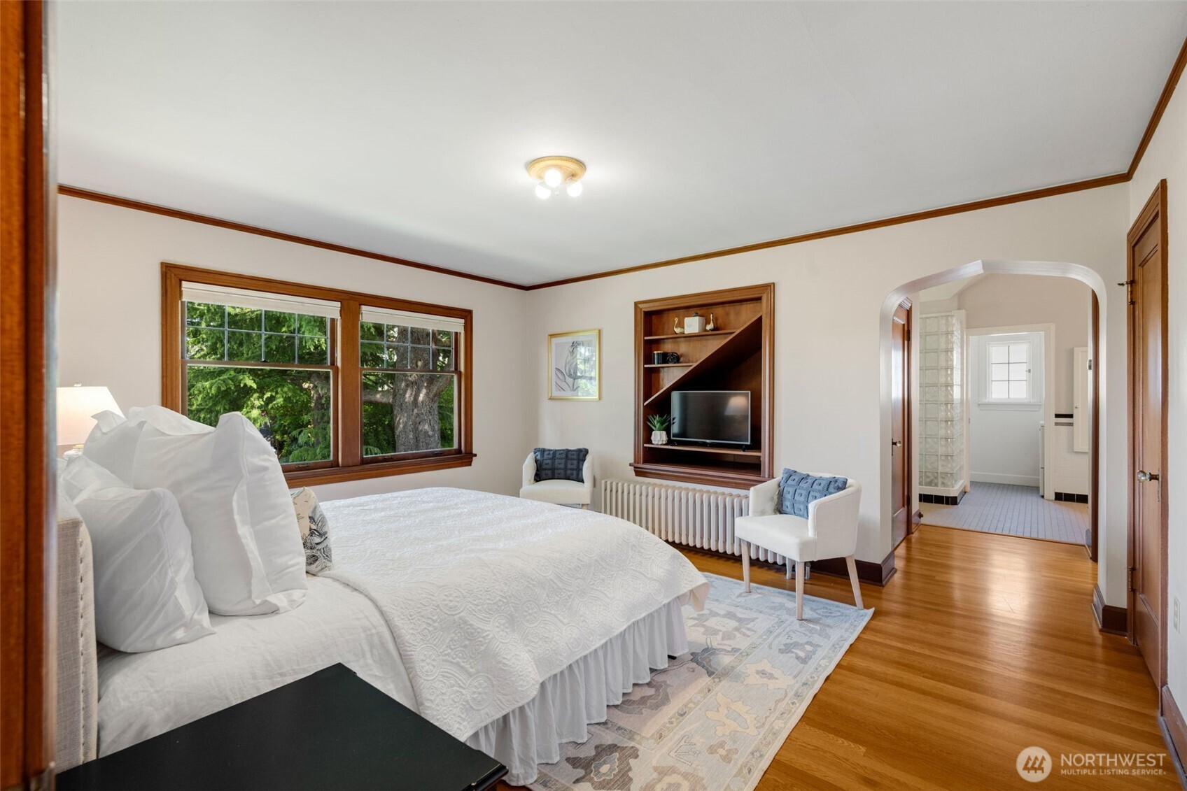 3608 43rd Avenue NE, Seattle, WA 98105