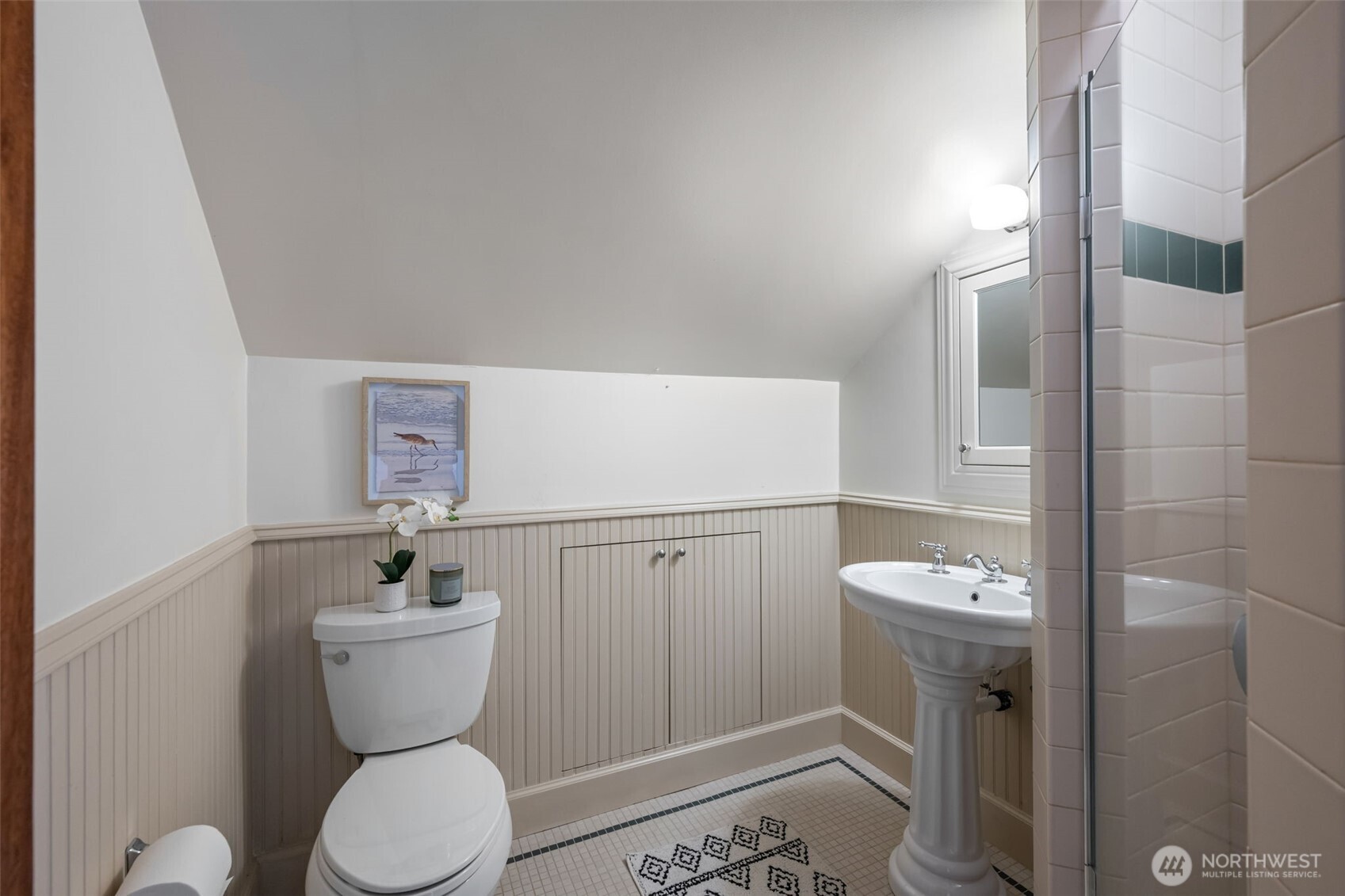 3608 43rd Avenue NE, Seattle, WA 98105