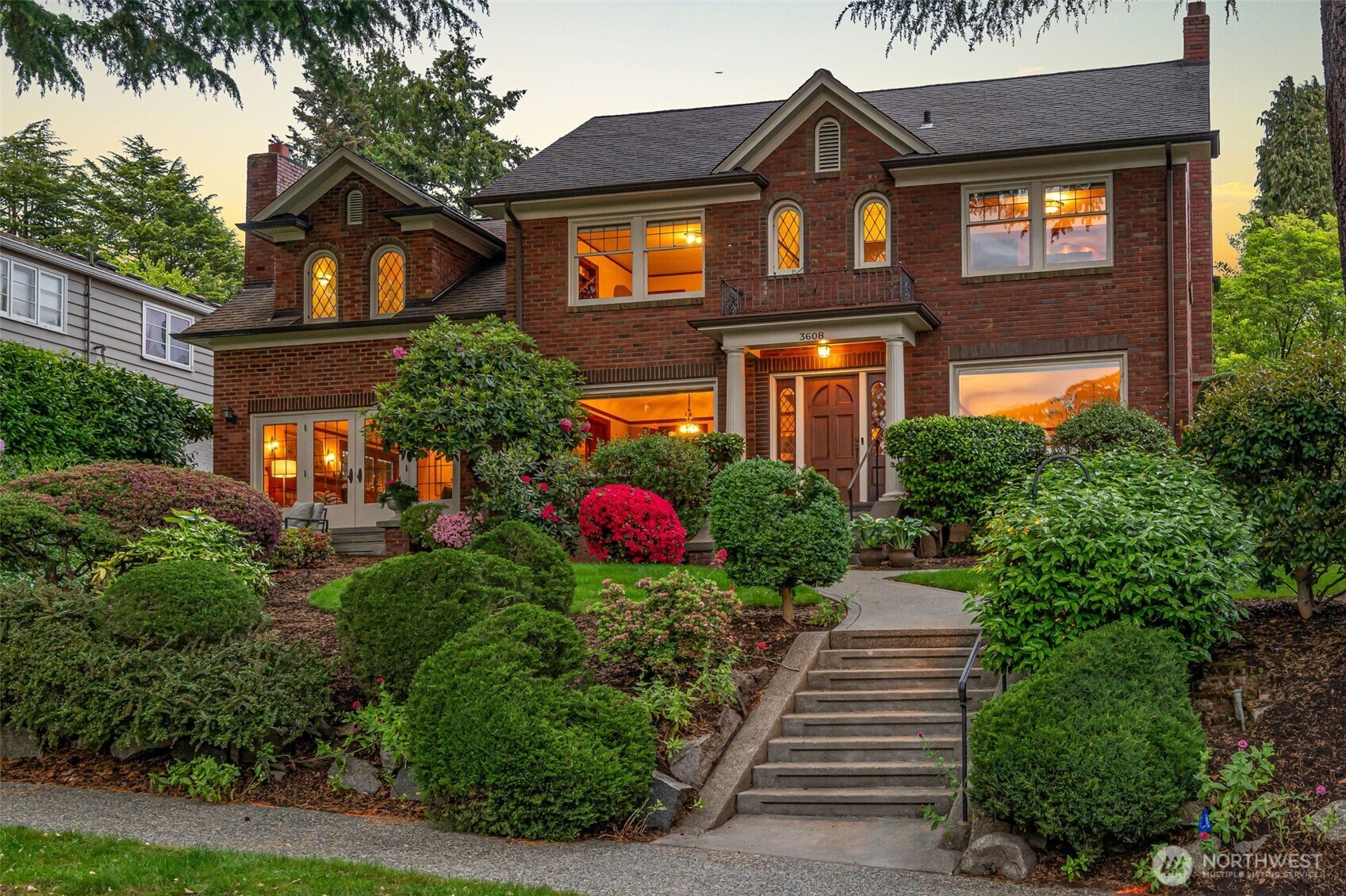 3608 43rd Avenue NE, Seattle, WA 98105