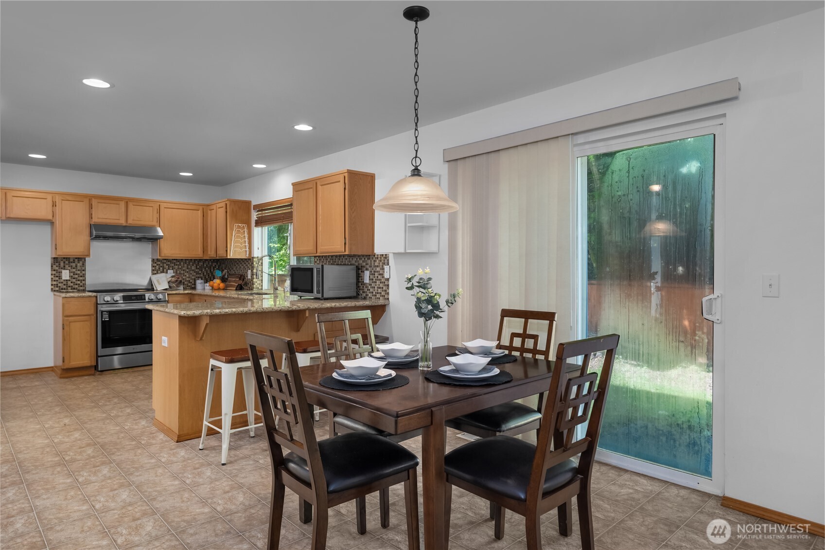 3335 68th Avenue SW, Tumwater, WA 98512