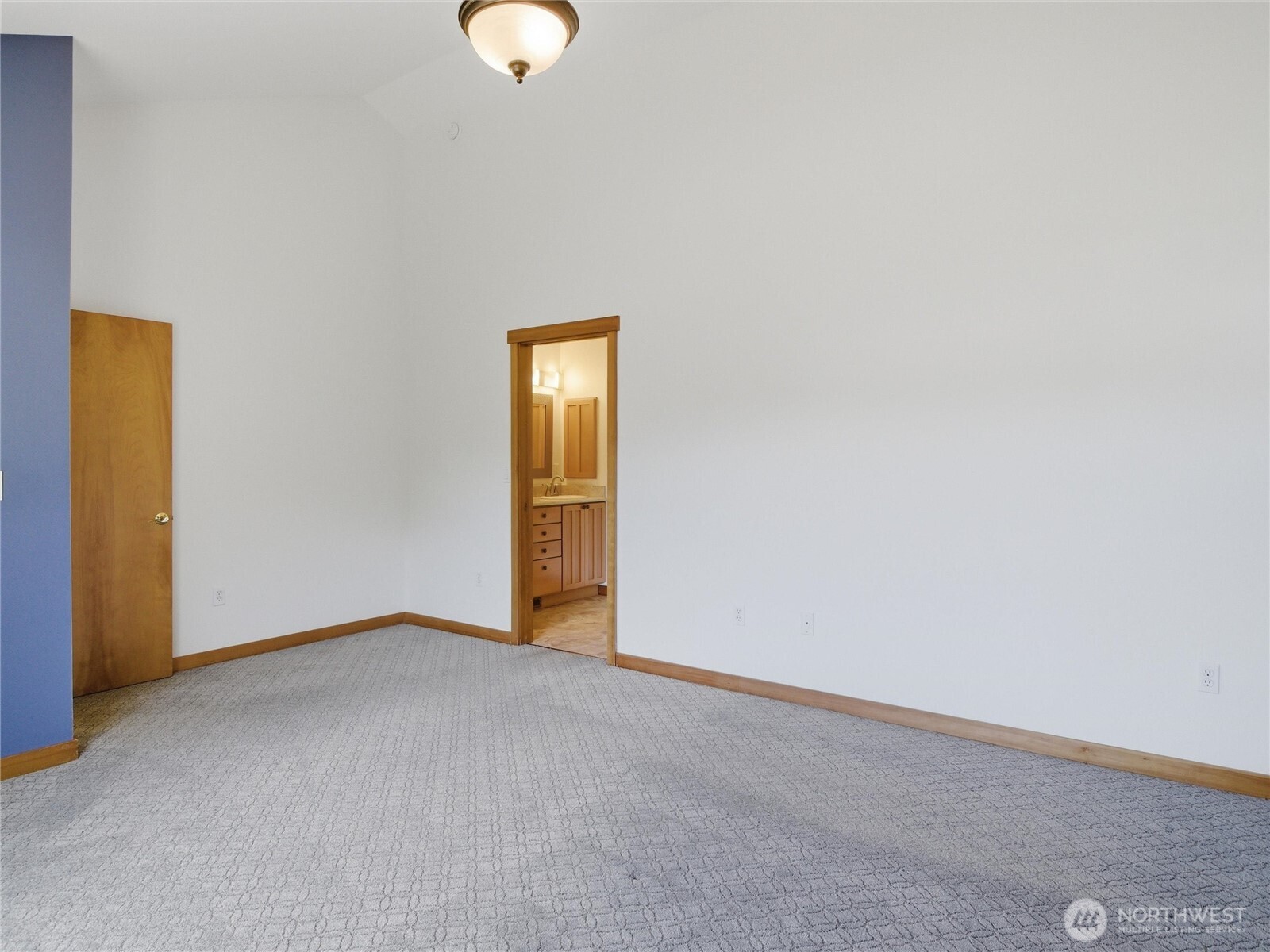 5018 Pleasant Glade Road NE, Olympia, WA 98516
