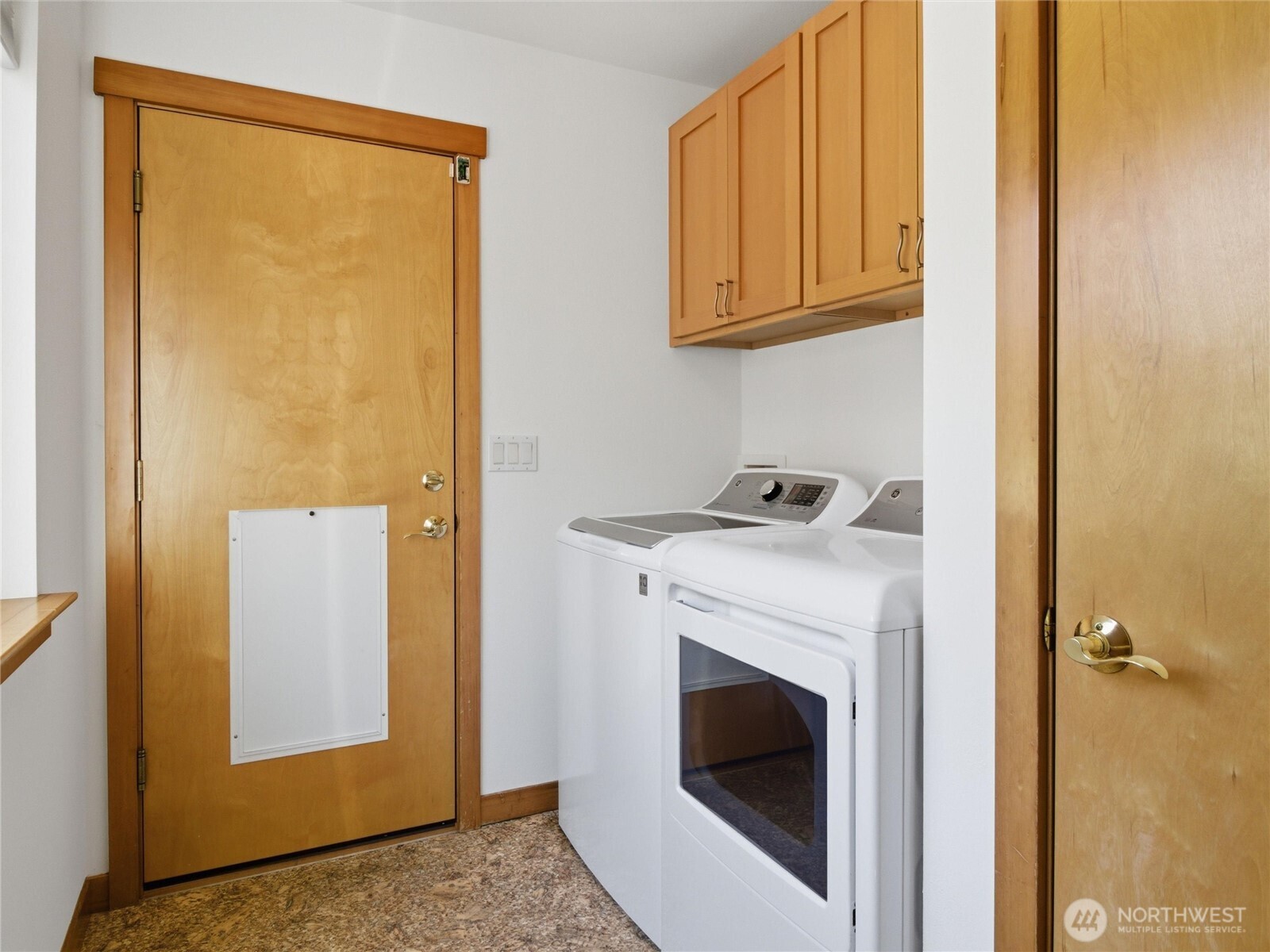 5018 Pleasant Glade Road NE, Olympia, WA 98516