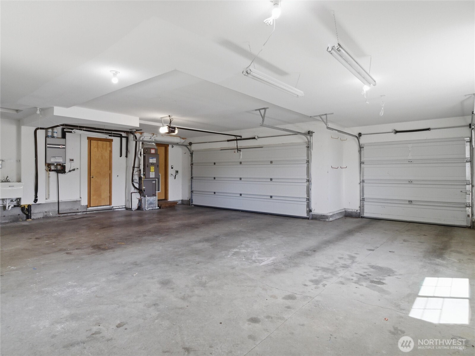 5018 Pleasant Glade Road NE, Olympia, WA 98516