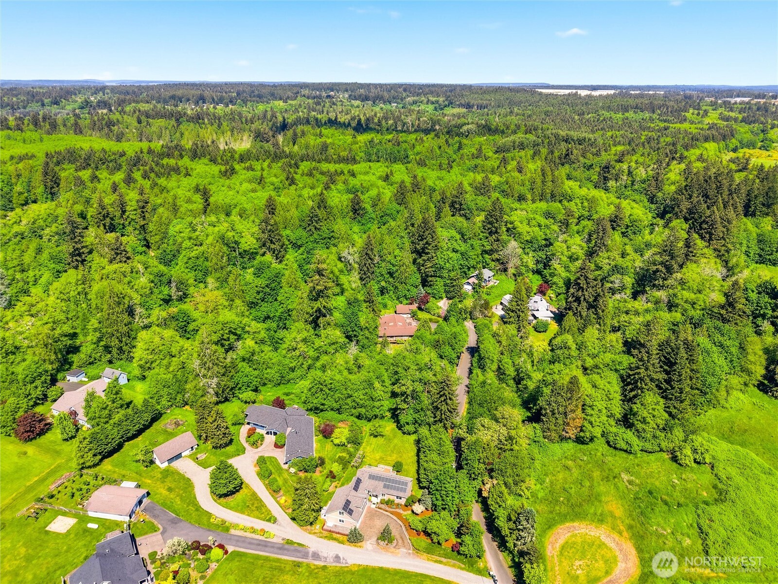 5018 Pleasant Glade Road NE, Olympia, WA 98516