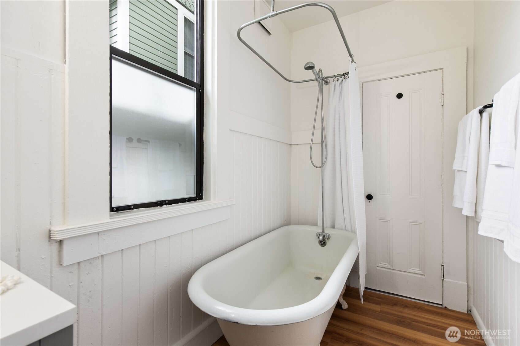 2202 E John Street , Seattle, WA 98112-5334