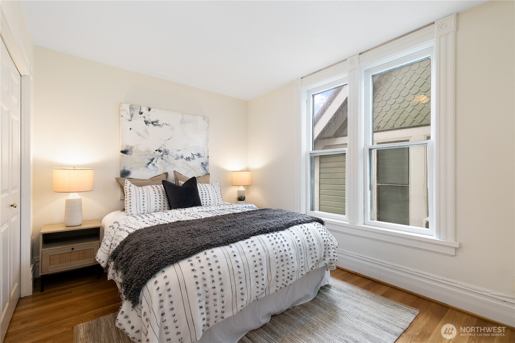 2202 E John Street , Seattle, WA 98112-5334