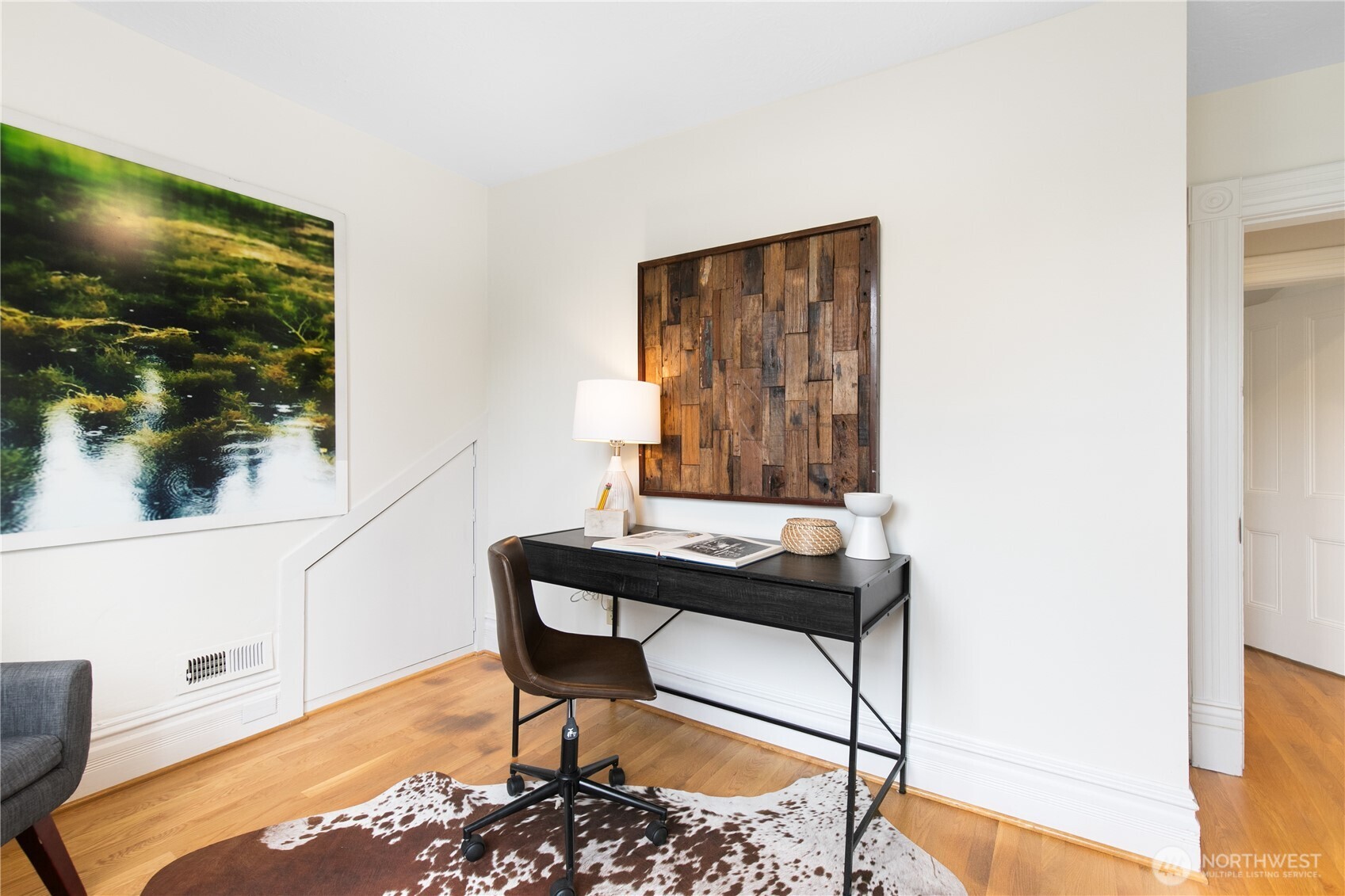 2202 E John Street , Seattle, WA 98112-5334