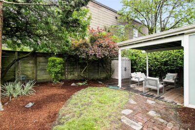 2202 E John Street , Seattle, WA 98112-5334 - Photo 29