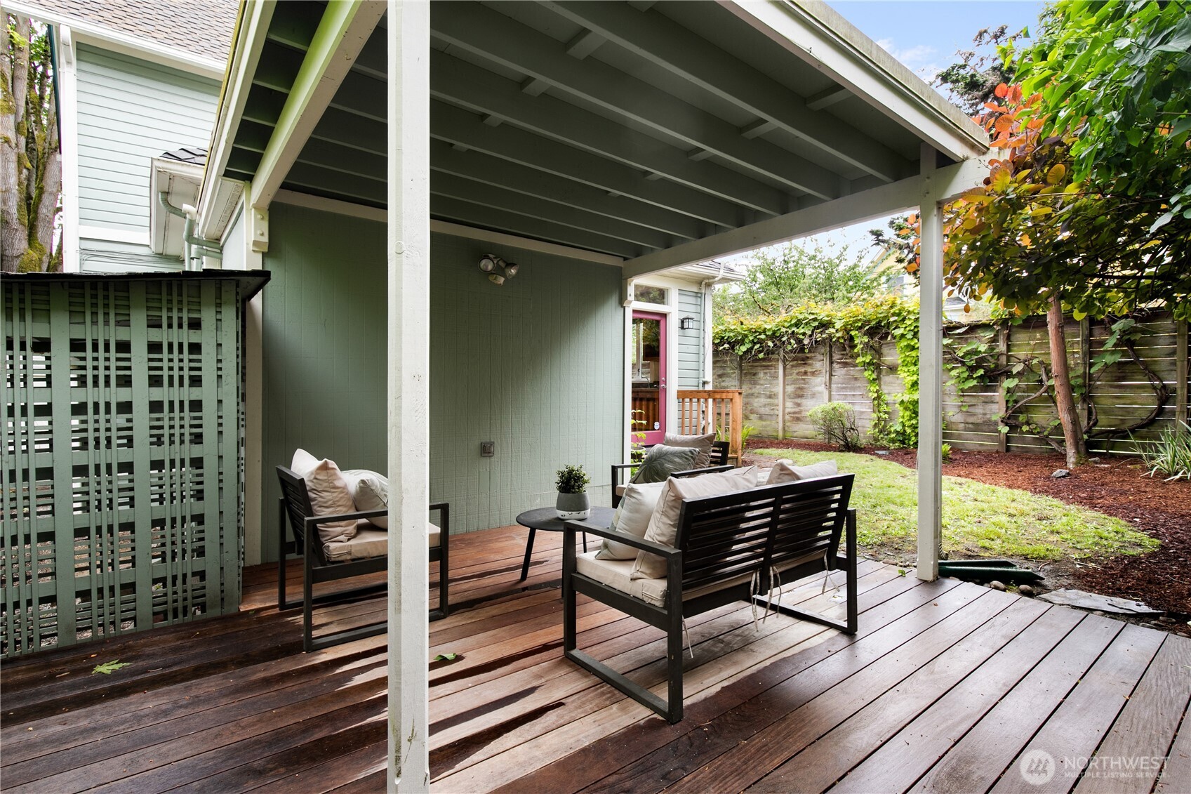2202 E John Street , Seattle, WA 98112-5334