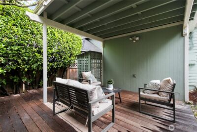 2202 E John Street , Seattle, WA 98112-5334 - Photo 31