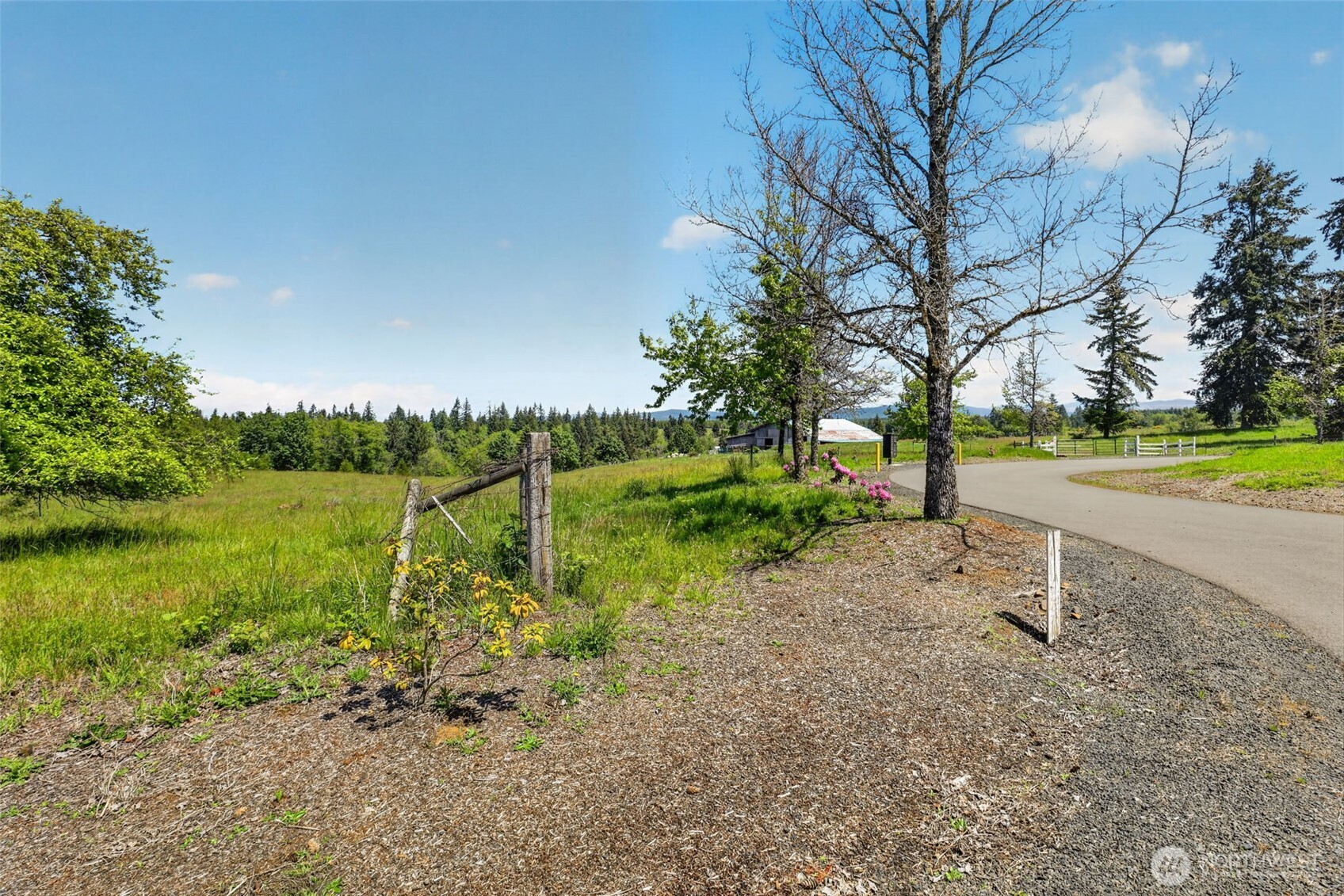 108 Birchfield Cmns , Onalaska, WA 98570