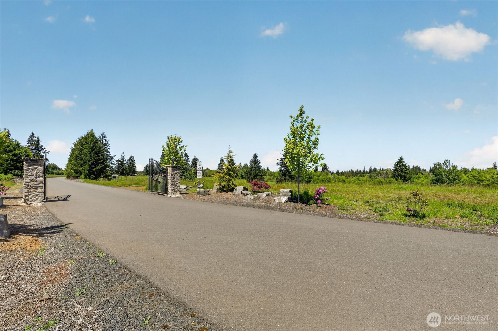 108 Birchfield Cmns , Onalaska, WA 98570